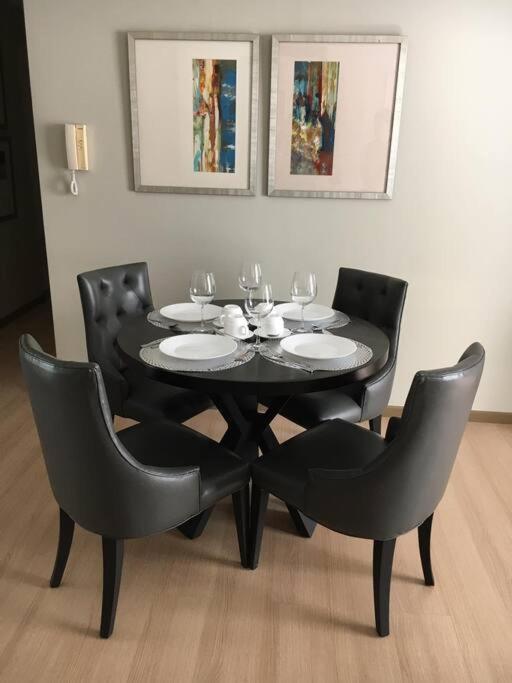 Spacious Bgc 2 Bedroom With A View マニラ市 エクステリア 写真