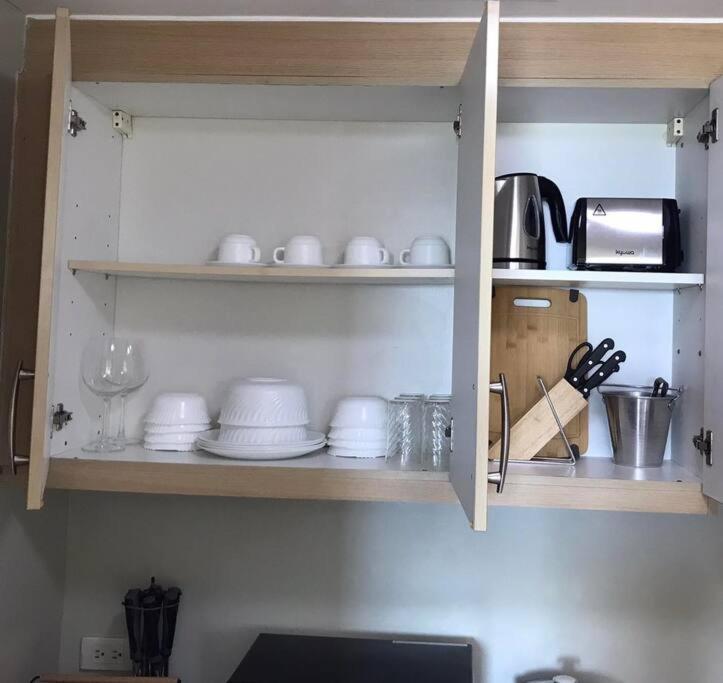 Spacious Bgc 2 Bedroom With A View マニラ市 エクステリア 写真